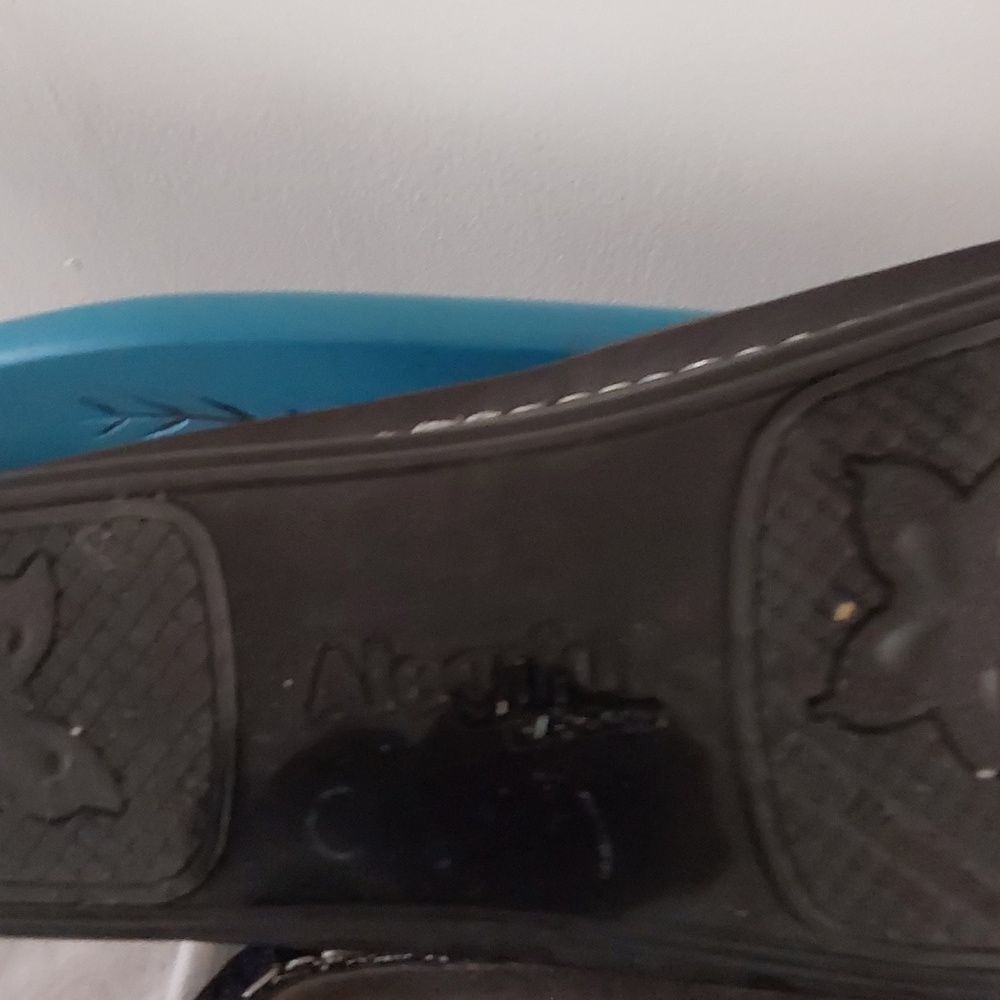 - Algeria Open Toe Sandals - Picture 10 of 11